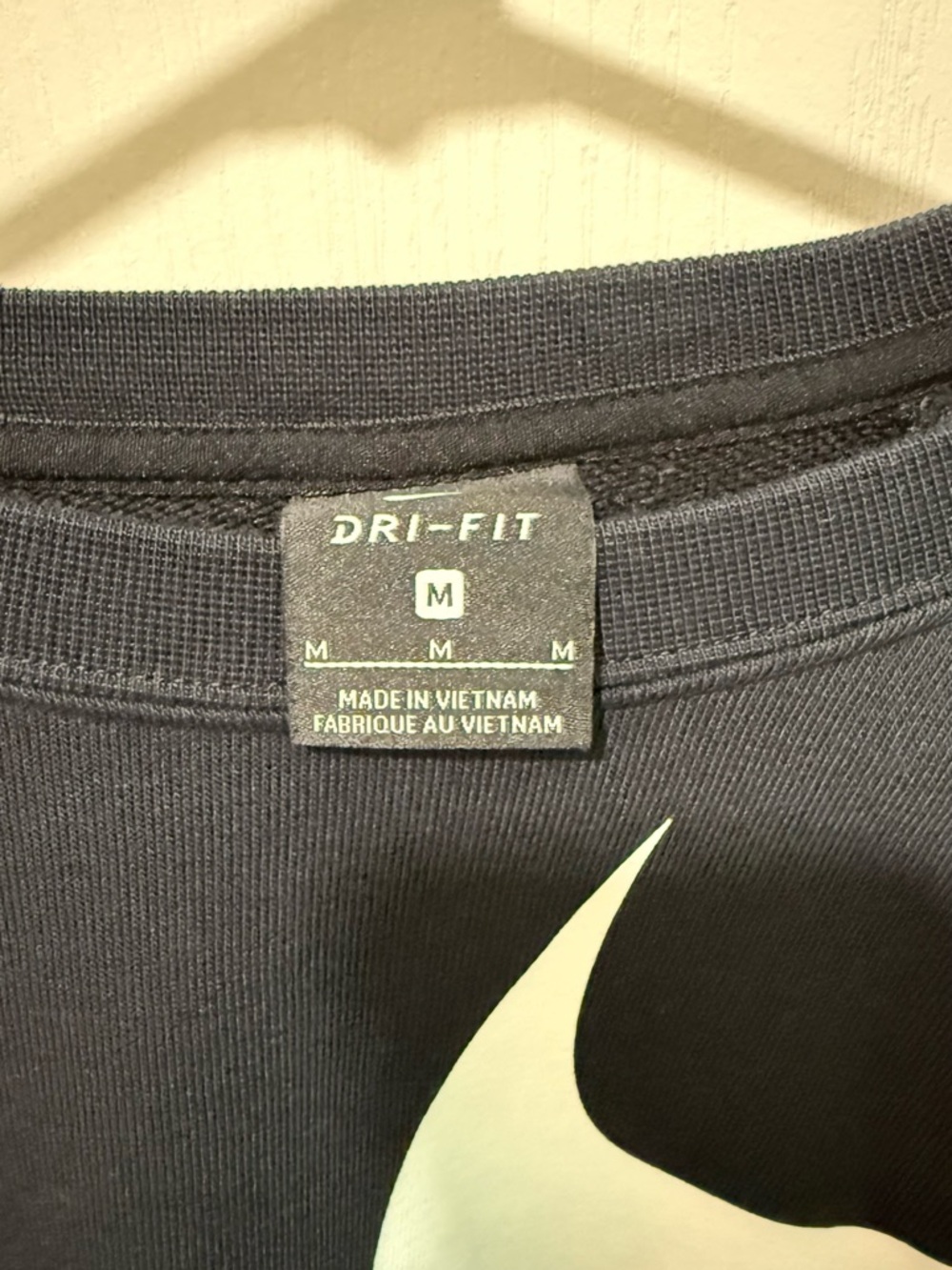 Nike Black Cropped Sweatshirt with White Swoosh Accent - Picture 2 of 5